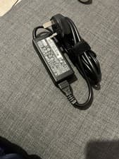 Image of GENUINE HP PPP009D SERIES 18.5V 65W SMART AC POWER ADAPTER CHARGER & UK PLUG