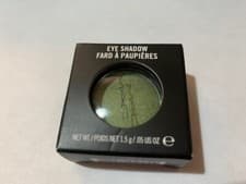 Image of MAC HUMID EYE SHADOW