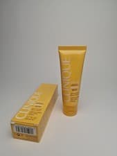 Image of Clinique Sun Protection SPF 30 Face Cream Anti-Wrinkle 50ml, New In Box, Rrp£30
