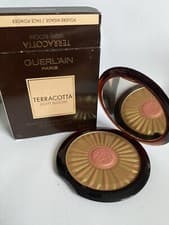 Image of Guerlain Terracotta LIGHT BLOOM 10g Bronzing & Illuminating Face Powder