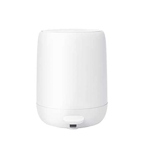 Image of blomus -SONO Pedal Bin with Soft Close, Rubbish Bin, Cosmetic Bin, Rubbish Bin with Pedal, Soft Closure, Colour: White, Material: Plastic, Silicone, Height 25.5 cm/Depth 24 cm/V 3 l I 66327