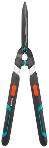 Image of Gardena Hedge Clippers TeleCut: With telescopic handles for efficient trimming and cutting, durable, lightweight, ergonomic garden tool (12304-28)