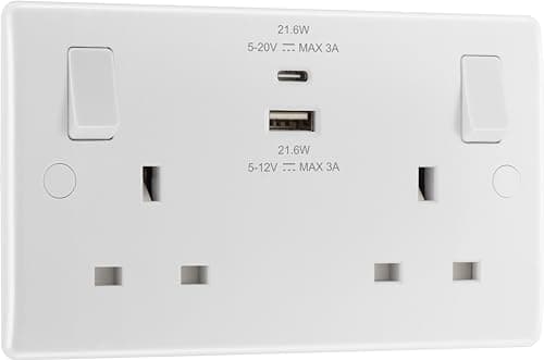 Image of BG Electrical 22W Double Switched Power Wall Plug Socket with Fast Charge Type A and C USB Charging Ports, Round Edge, Nexus 800 Series, White Moulded, 13A, 822UAC22