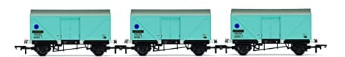 Image of Hornby 12T Fish Van, Three Pack, BR - Era 6. Wagons & Wagon Packs.