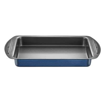 Image of lakeland Brownie Non-Stick Traybake Tin 25cm x 20cm x 3.5cm H Makes 20 Identically-Sized Treats