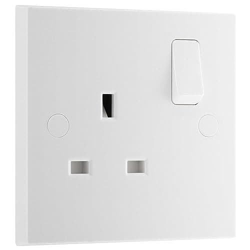 Image of BG Electrical Single Switched Power Plug Wall Socket, Square Edge, Nexus 900 Series, White Moulded, 13A, 921