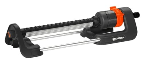 Image of Gardena Aqua M rectangular sprinkler: Lawn sprinkler for watering areas of 110–250 m², range 8–18 m, spread max. 14 m, built-in metal filter (18702-20)