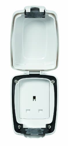 Image of MK Shield K46031WHI 13 amp 1-Gang Unswitched Socket Outlet