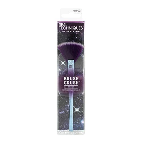 Image of Real Techniques Brush Crush Volume 2 Fan Makeup Brush for Highlighting, RT 304