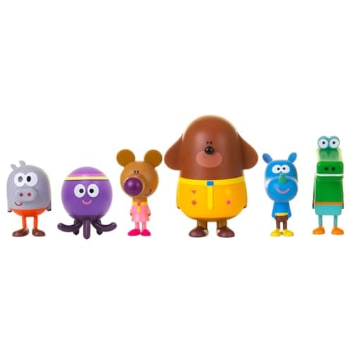 Image of Hey Duggee 1870R Squirrel Figurine Set with Duggee, Multicolor