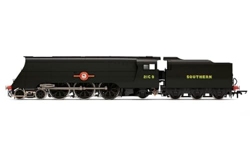 Image of Hornby R30455 SR - Merchant Navy Class 4-6-2-21C9 'Shaw Savill' WWII VE Day 80th Anniversary Collection Steam Locomotive Era 4 Model Train, 00 Gauge