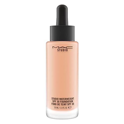 Image of MAC STUDIO WATERWEIGHT SPF 30 /PA++ FOUNDATION