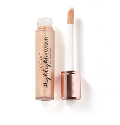 Image of Technic Highlighter Wand - Illuminating, Gold Liquid Highlighter With Doe Foot Applicator - Long Lasting Blendable Formula To Give a Luminous Shimmer Finish and All Day Glow. Shade: Beam Me Up. 9ml