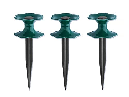 Image of Hose Guide Set of 3 Pulley with Ground Spike Garden Hose Guide in Green