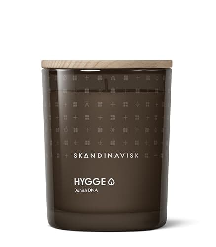 Image of Skandinavisk 'Cosiness' Scented Candle, Special Edition, Scent Notes: Black Tea and Mint Leaves, Dried Apples and Baked Cinnamon, Vegan Formula, 200 g
