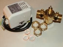 Image of Drayton MA1 22mm 3 Port Mid Position Motorised Valve by Drayton