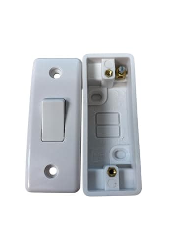Image of BG 847 Moulded Round Edge | White | 1 Gang 10A 2 Way Architrave Switch and Surface Mounted Back Box, Pattress Box for Switches, 19mm, Round Edge, Nexus 800 Series, White Moulded - 837