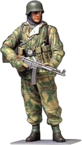 Image of TAMIYA 300036304 1:16 WWII German Infantry Winter Soldier Figure, unlackiert