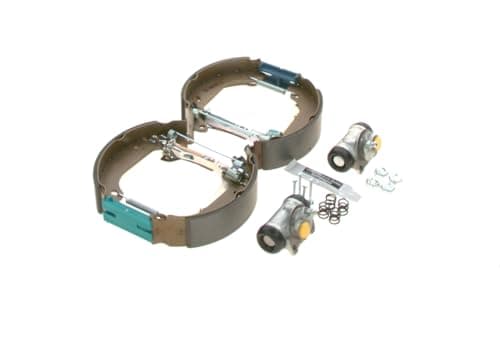 Image of Bosch KS012 Kit Super Pro - Rear drum brake kit - 1 pre-assembled set, 2 wheel brake cylinders, 4 brake shoes