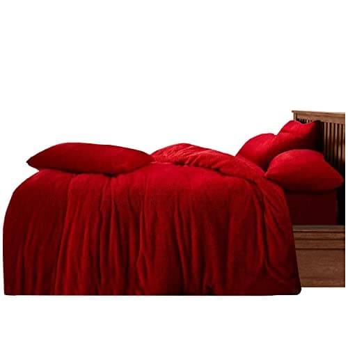 Image of GC GAVENO CAVAILIA Teddy Duvet Set Double Red, Fluffy Luxury Design, Cosy Warm Bedding,Easy Care DuvetCover Bedlinen, 1 Quilt Cover + 2 Pillow Cases, Double Duvet Set