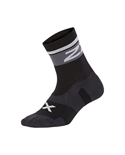 Image of 2XU Unisex VECTR CUSHION CREW SOCKS Black/White M