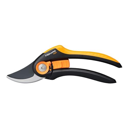 Image of Fiskars Bypass Garden Pruners, Plus SmartFit, P541, For fresh branches and twigs, Non-stick coated, Stainless steel blades, Length: 20.1 cm, Black/Orange, 1057169