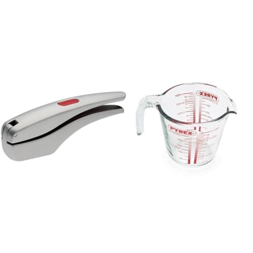 Image of Zyliss Garlic Press Susi 3, Aluminium, Silver, No Need to Peel Garlic Crusher & Pyrex Measuring Jug 500ml | Capacity 568ml / 20 Ounce | P586, Multicolor