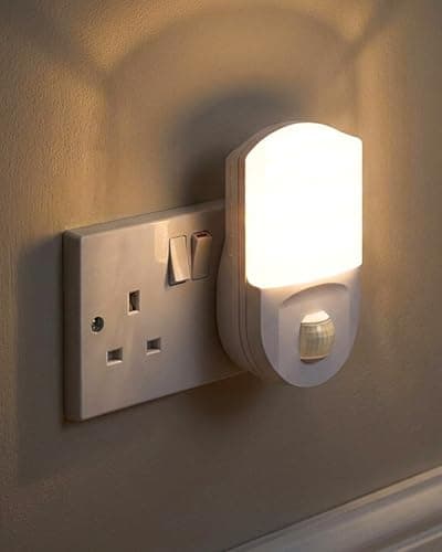 Image of Auraglow Super Bright Plug In PIR Motion Sensor Hallway Living Aid Safety LED Night Light