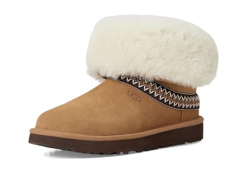 Image of UGG Women's Classic Short Crescent Classic Boot, Chestnut, UK 10