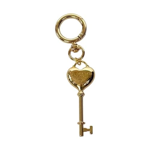 Image of Hangsu Classical Heart Keychain Jewelry Trendy Alloy Keyring Gift Elegant Key Chain for Friend Family Romance Occasions Portable Love Keychain for Bags & Backpacks