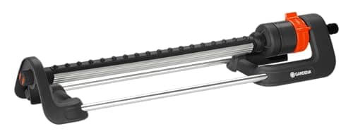 Image of Gardena Aqua L rectangular sprinkler: Lawn sprinkler for watering areas of 120–280 m², range 8–16 m, spread max. 16 m, built-in metal filter (18704-20)