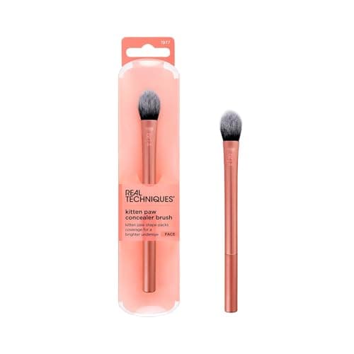 Image of Real Techniques Brightening Concealer Brush, Kitten Paw Shape Fits Under Eyes to Conceal Dark Circles, Eye Cream, Primer, Brightener, and Cover Imperfections, RT 242, cruelty-free, 1 count