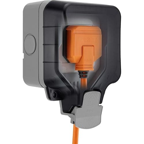 Image of BG Electrical WP23-01 Single Outdoor Weatherproof Unswitched Socket, IP66 Rated, 13 Amp, Grey