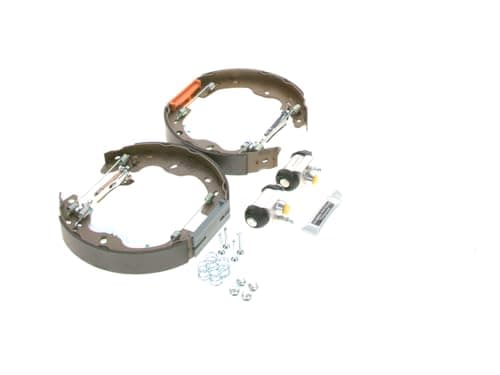 Image of Bosch KS678 Kit Super Pro - Rear drum brake kit - 1 pre-assembled set, 2 wheel brake cylinders, 4 brake shoes