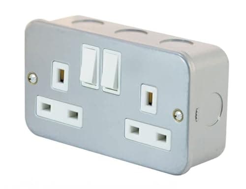 Image of 13 Amp Socket Outlet 2 Gang Switched SP in Metal Clad