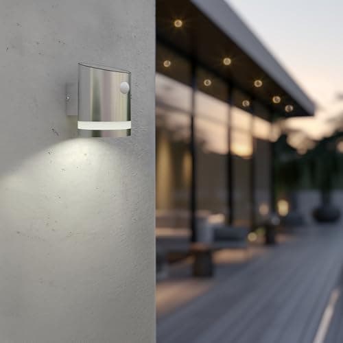 Image of SolarCentre® Truro Solar Powered Motion PIR Sensor Light