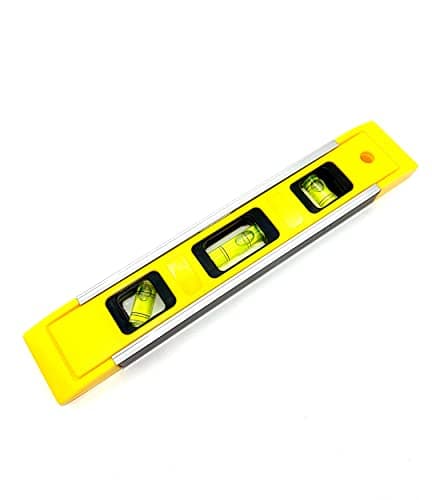 Image of TIJAR Spirit Level Magnetic - Small, Unbreakable and Magnetic - for Builders, Home DIY, Brick Laying (23 CM)