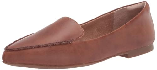 Image of Amazon Essentials Women's Loafer Flat, Chestnut Brown Faux Leather, 9 UK Wide
