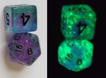 Image of Set of 7 Dice: Glow-in-The-Dark Peacock Glowworm