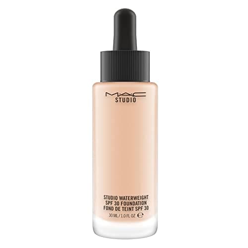 Image of MAC STUDIO WATERWEIGHT SPF 30 /PA++ FOUNDATION