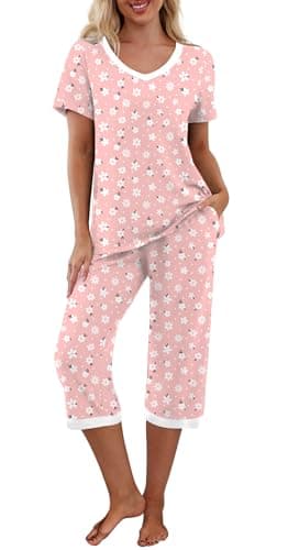 Image of PrinStory Women Pyjamas Set Pjs For Women Sets Short Sleeve Shirt And Capri Pants Loungewear Ladies Sleepwear Nightwear With Pockets Floral Print (Pink White Flower, M)
