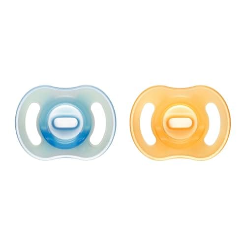 Image of Tommee Tippee Ultra-Light StayPut Night Glow Dummy, 6-18m, 2 Pack, Glow in The Dark, Lightweight, Soft Skin Feel, Extra Air Flow