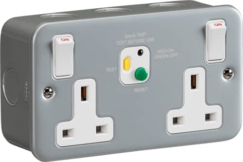 Image of Knightsbridge M9RCD Metal CLAD 13A 2G DP RCD Switched Socket - 30mA (Type A), Powder-Coated Silver/Grey, 81.0 mm*50.0 mm*142.0 mm