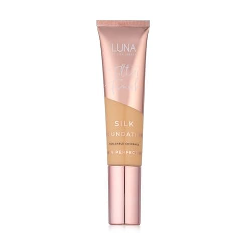 Image of LUNA Silk Foundation in MEDIUM Shade - Contains Hyaluronic Acid, Vitamin C & A, Aloe Vera, and Shea Butter - Brightening Dewy Foundation Makeup - Hydrating Cream Foundation for Dry Skin
