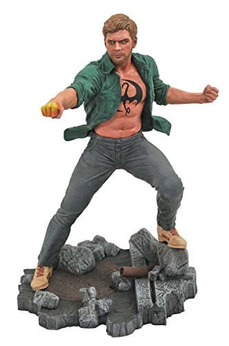 Image of Diamond Select Toys NOV172444 Marvel Gallery Netflix Iron Fist PVC Statue