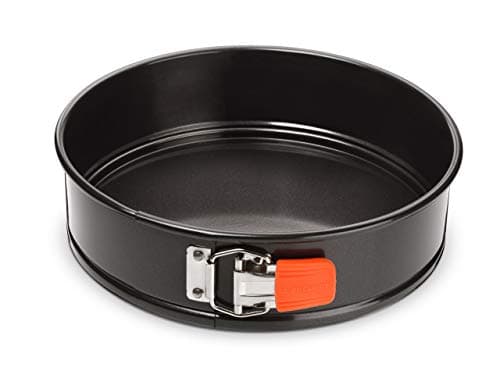 Image of Le Creuset Non-Stick Carbon Steel Bakeware Springform Round Cake Tin, 26.9 cm, Black, 46091260010000