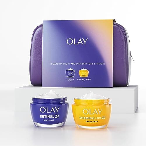 Image of Olay Skincare Gift Set: Vitamin C Face Moisturiser + Retinol 24 Night Cream, Skin Care Make Up Bag For Women With Niacinamide, Christmas Giftset For Bright & Smooth Skin, 50ml + 50ml