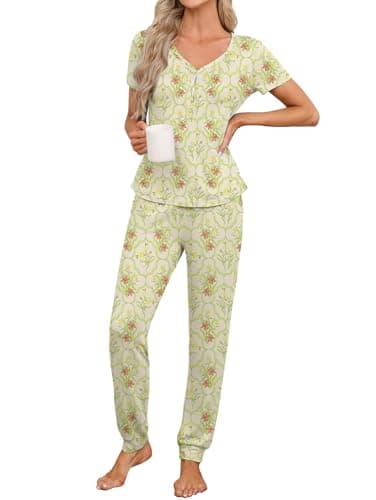 Image of Famulily Lounge Wear Set for Women UK Flower Print PJs Set Short Sleeve and Long Pants Casual Homewear Green M