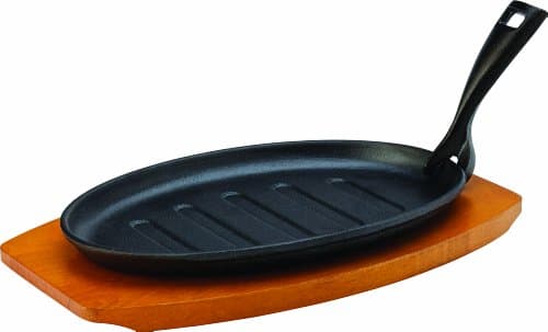 Image of Utopia MH7009 Cast Iron and Boards Sizzle Platter with Wooden Base, 10.75", 27 cm