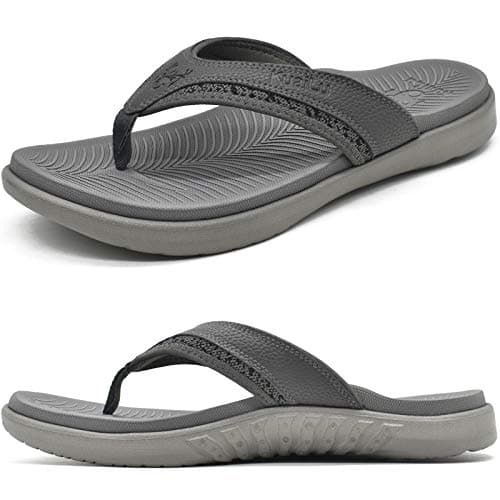 Image of KuaiLu Men's Beach Flip Flops Pool Thong Sandals, Comfort Arch Support Yoga Foam Stylish Flip Flops for Men Wide Feet with Soft Toe Post, Size 8 Grey